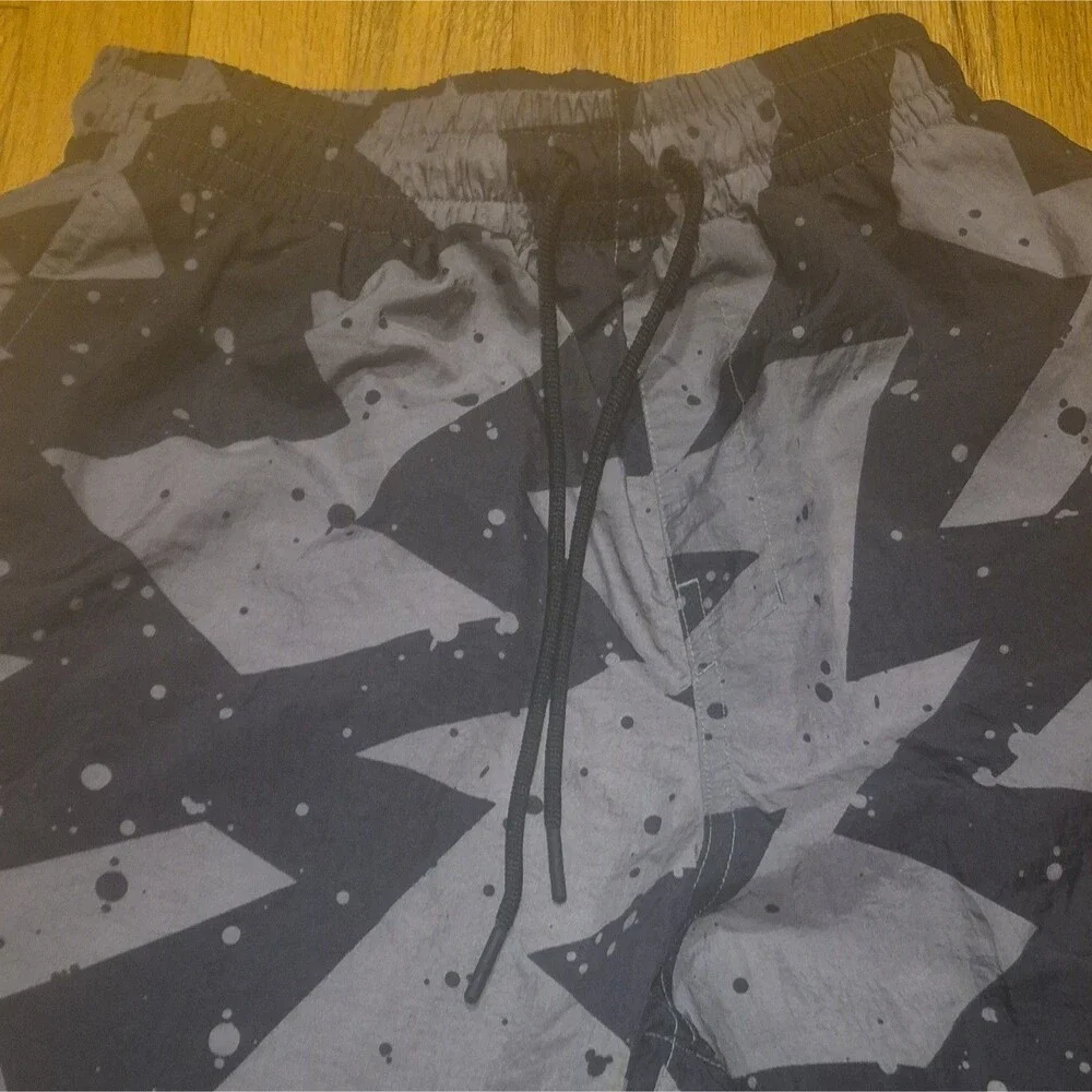 Air Jordan Jumpman Poolside Shorts Mens Small Grey Black Splatter CJ4701-084